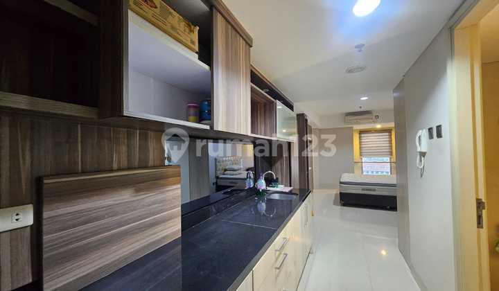 FOR RENT FURNISHED APARTMENT LOUIS KIENNE PINNACLE SEMARANG 1