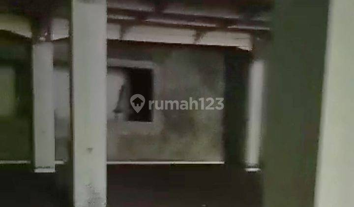 DISEWAKAN GUDANG 1/2 JADI LANTAI KERAMIK DAERAH GENUK SEMARANG AKSES KONTAINER 2