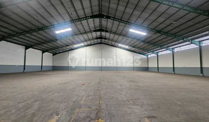 Gudang Siap Pakai di Kawasan Industri Gatot Subroto Semarang