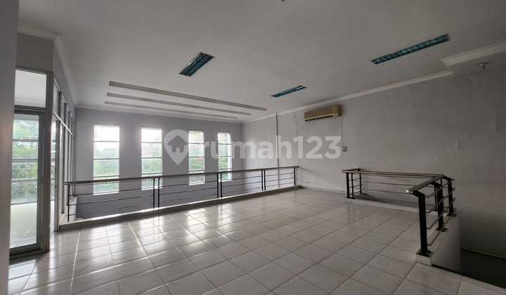 Ready-to-Use Strategic Office in Rumbungan, Semarang