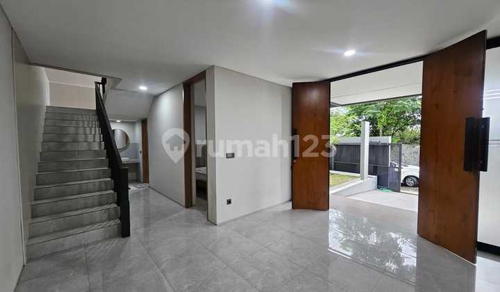 Disewakan Rumah Baru Furnished Bukit Sari Semarang 1