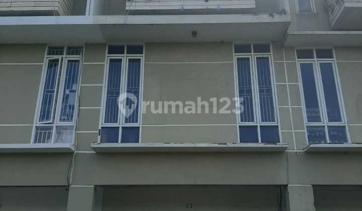 Ruko 3 Lantai Margaasih Bandung Cocok untuk Office atau Berbagai Usaha