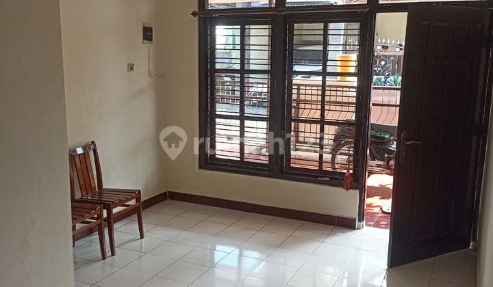Dijual Rumah Second Bebas Banjir Di Semarang Atas 2