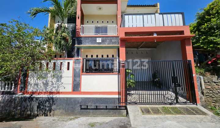 Dijual Rumah 2 Lantai Bebas Banjir di Manyaran Semarang 1