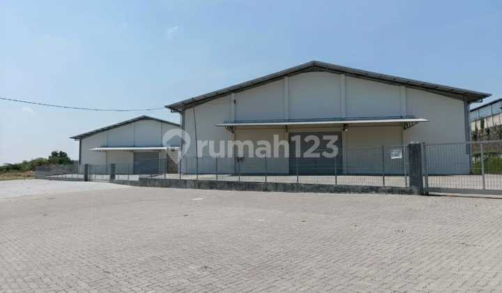 Disewakan 2 Bangunan Gudang di Kawasan Industri Semarang 1