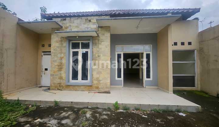 DISEWAKAN RUMAH 1,5 LANTAI BISA UNTUK USAHA TENGAH KOTA SEMARANG 1