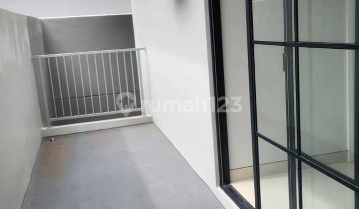 Disewakan Rumah Baru Gress Dekat Binus Semarang 2