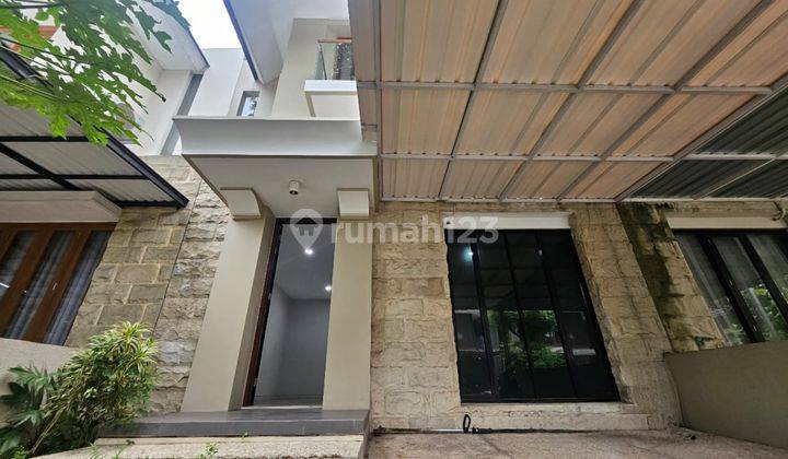 DISEWAKAN RUMAH BAGUS 2 LANTAI SIAP HUNI DI CITRASUN SEMARANG 1