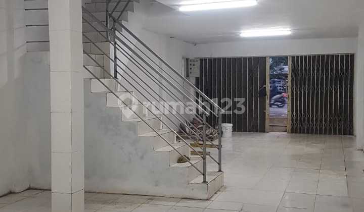 Dijual Ruko Ex Salon 2 Lantai di Tlogosari Semarang 2