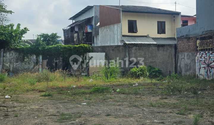 FOR RENT: EMPTY LAND ON THE SIDE OF EAST SEMARANG MAIN ROAD 2