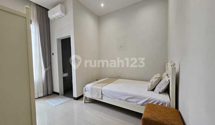 Rumah Cantik Furnished Dekat Simpang Lima Semarang 2