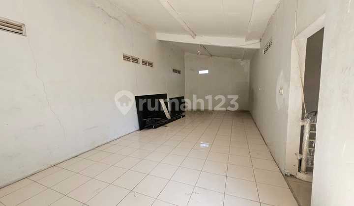 Dijual Rumah 2 Lantai Bebas Banjir di Manyaran Semarang 2