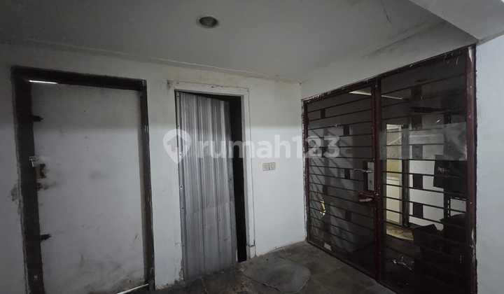 DIJUAL RUMAH 1,5 LANTAI KALIBANTENG SEMARANG 2