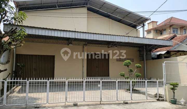 Warehouse with Office, Truck Access in Gajahmungkur Area 1