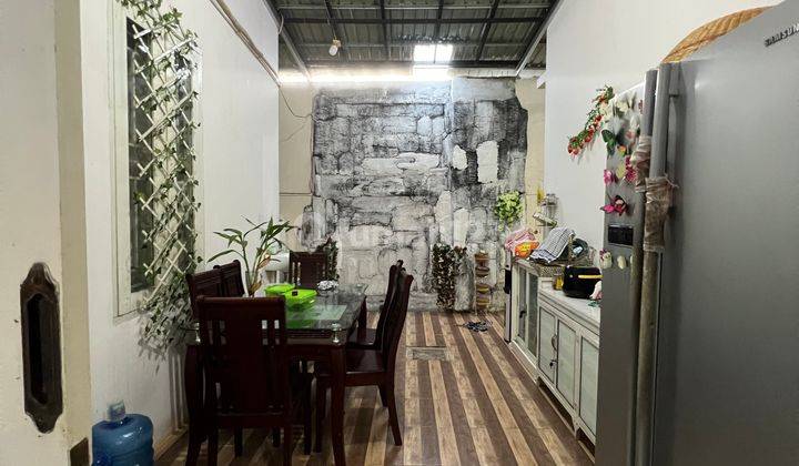 Rumah Serdam Kota jl sungai raya dalam jual cepat Rumah Semi Furnished Bagus SHM - Sertifikat Hak Milik di jl sungai raya dalam, Pontianak Tenggara 4