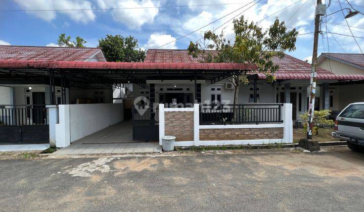 Rumah Jl Sungai Raya Dalam Kota Jual Murah Rumah Furnished Bagus SHM - Sertifikat Hak Milik di jl sungai raya dalam kota, Pontianak Selatan 1