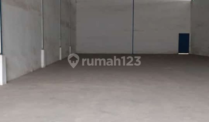  Gudang Bagus Dan besar kondisi baru Dan dekat jl Daan Mogot 