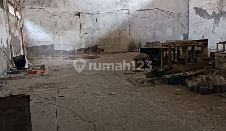 Disewa Gudang plus kantor luas di main road dekat tol rawa Bokor dekat ke Daan Mogot Disewa Gudang plus kantor luas di main road dekat tol rawa Bokor dekat ke Daan Mogot
