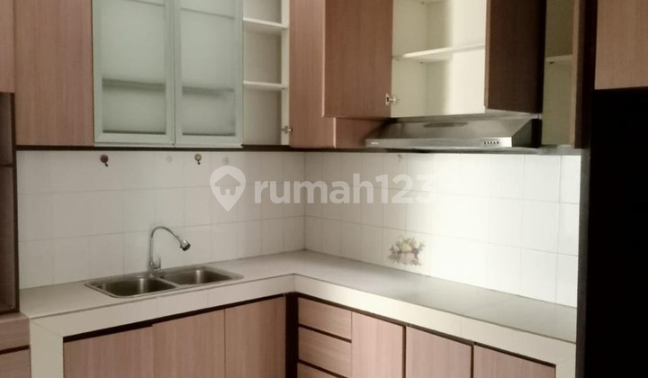 Dijual Segera Rumah Cideng Gambir Jakarta Pusat Dibawah NJOP Langsung Pemilik Siap Huni
