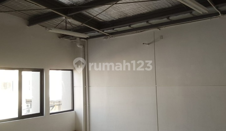 Affordable Warehouse for Rent in Taman Tekno BSD Ready to Operate for 40 Feet Affordable Warehouse for Rent in Taman Tekno BSD Ready to Operate for 40 Feet