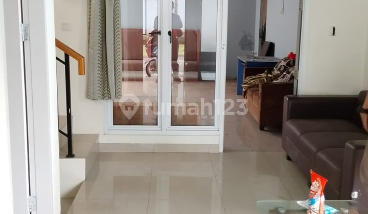 House for Rent in Gading Serpong, Best Toll Access Corner Location