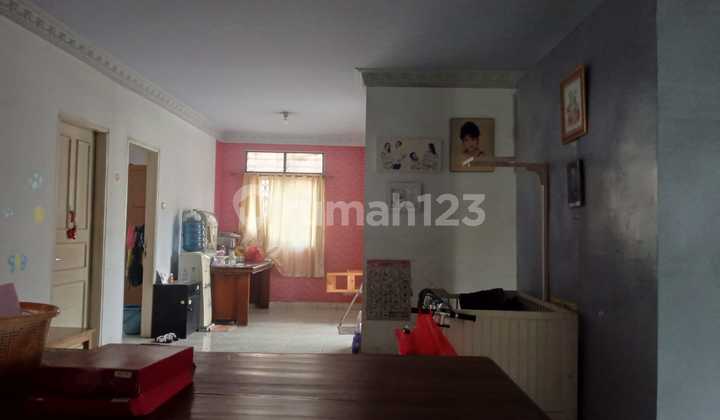 For Sale Ready-to-Occupy House, Prime Location in Mutiara Palem, Neat Environment, Wide Road Access 2