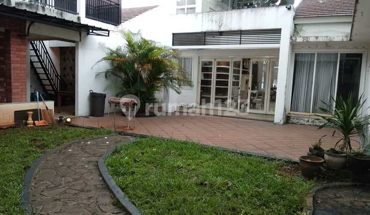 Jual Rumah Hunian Nyaman Kawasan Premium Alam Sutera Cluster Aurora 2 Lantai Siap Huni