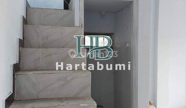 Dijual Rumah 2 Lantai Dekat Candi Gedog Blitar Legalitas SHM 8
