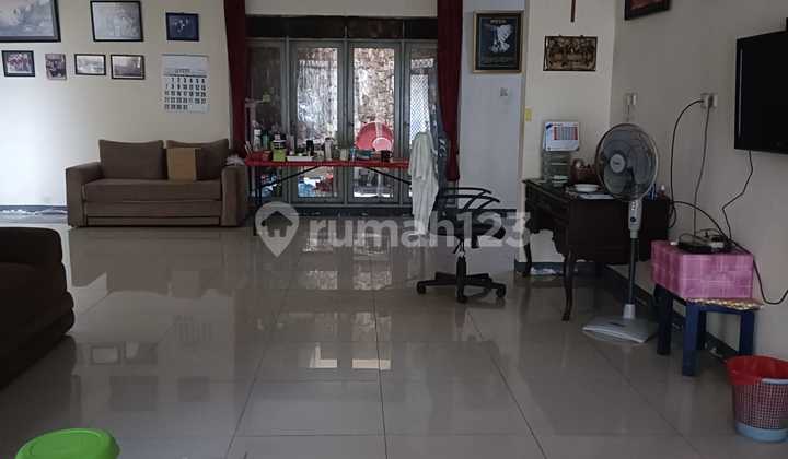 For Sale 2-Story House Taman Ratu Block Ee 2
