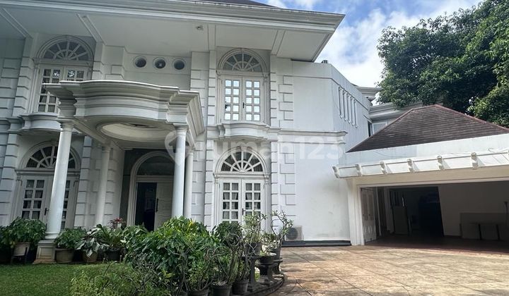 Quick Sale Classic Luxury House at Lippo Karawaci Golf Garden 2