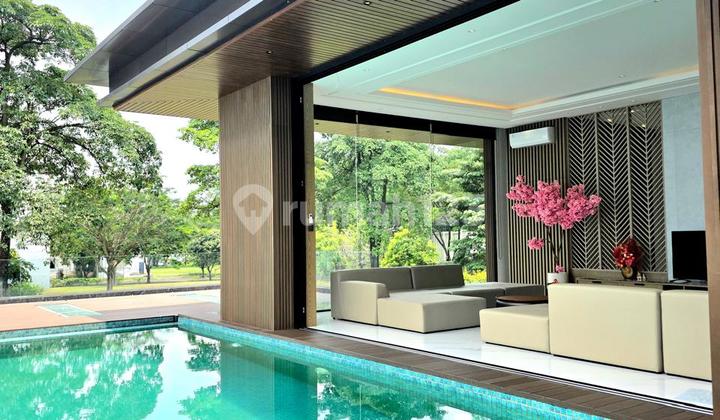 Modern Tropical Luxury House with Swimming Pool and Large Garden at De Maja De Park BSD Modern Tropical Luxury House with Swimming Pool and Large Garden at De Maja De Park BSD