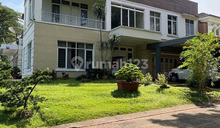 Rumah Bangunan Mandiri dengan Taman dan Fasum Super Besar The Green Bsd