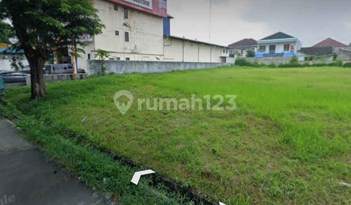 Rent Plot on Jl Raya Lippo Cikarang, Bekasi Main Road, Suitable for Restaurant, Padel, Workshop, Bekasi Land.
