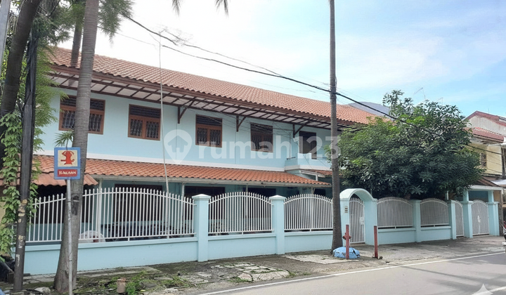 Sewa Min.10 Th Hoek Pinggir Jalan Raya Dekat Rs Hermina Strategis Rumah Bisnis Restaurant Cafe Supermarket Clinic Sewa Min.10 Th Hoek Pinggir Jalan Raya Dekat Rs Hermina Strategis Rumah Bisnis Restaurant Cafe Supermarket Clinic