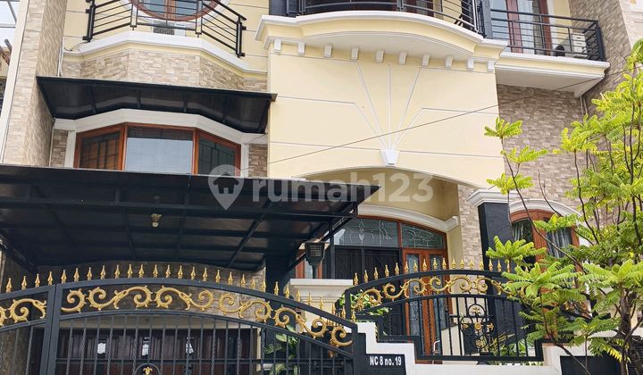 For Sale, Kelapa Gading House Fully Furnished Move-in Ready Affordable