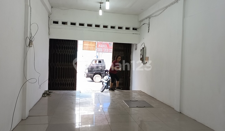 Sewa Ruko Pinangsia 300m2 Dekat Ltc Pinggir Jalan Jakarta Pusat Jakpus Bagus Siap Huni Tamansari