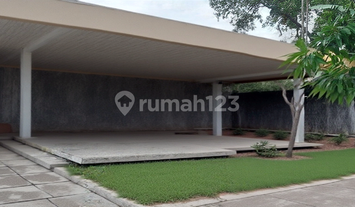 Sewa Rumah/Tanah Jalan Raya Mangga Besar Strategis Komersil Ramai Cocok untuk Usaha