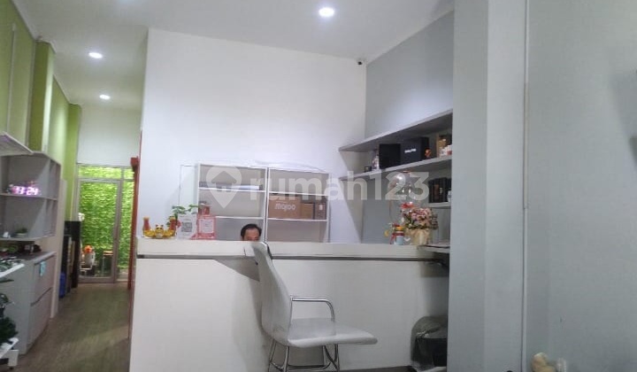 Shop House for Rent 3.5 Floors Pademangan Near Ancol Gunung Sahari Kemayoran Roadside 1