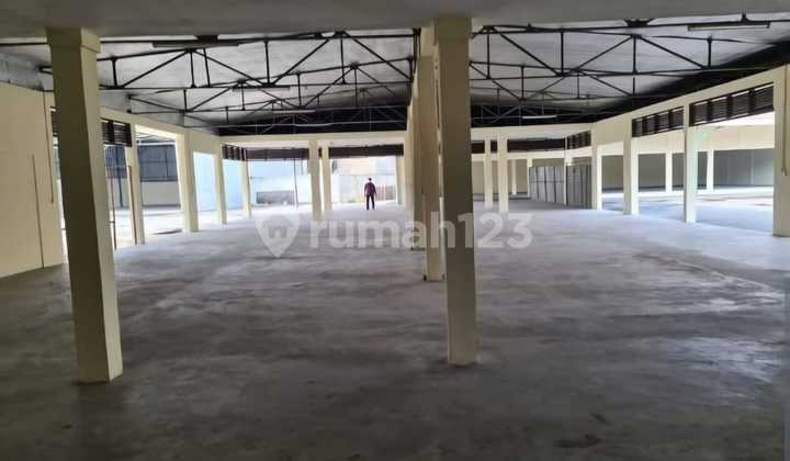 Tanah dan Bangunan Komersial Lokasi Strategis, Pasar Rebo, Jakarta Timur