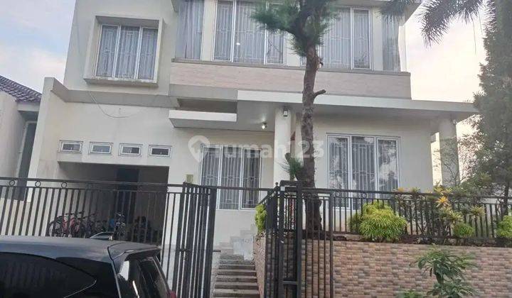 Rumah Townhouse Bagus di Duren Sawit, Jakarta Timur 1