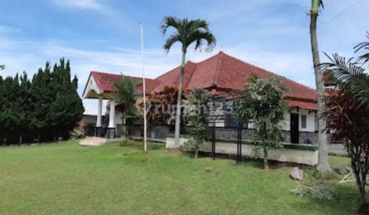 Rumah Villa Fasilitas Lengkap di Ciapus, Bogor 2