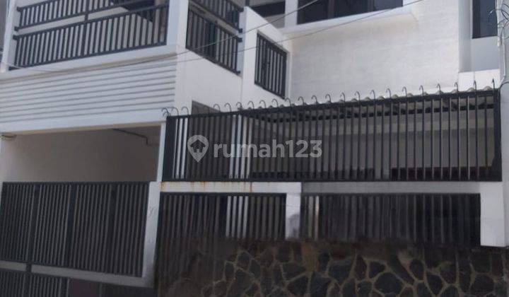 Dijual Rumah Bagus Siap Huni di Rawamangun, Jakarta Timur 2