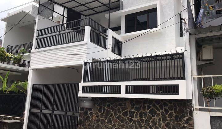 Dijual Rumah Bagus Siap Huni di Rawamangun, Jakarta Timur 1