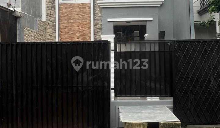 2-Story Ready-to-Occupy House in Taman Tirta, Sunter, North Jakarta