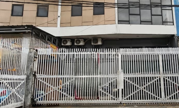 2-Unit Shophouse Ex Dealer in Cakung, East Jakarta 1