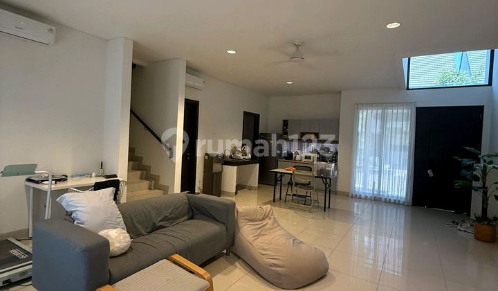 Rumah Plus Attic di Cluster Wisteria, Cakung, Jakarta Timur Rumah Plus Attic di Cluster Wisteria, Cakung, Jakarta Timur