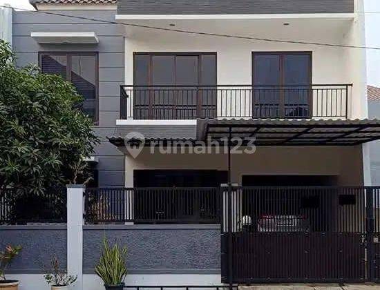 Rumah 2 Lantai Bagus Di Daerah Metland Menteng, Jakarta Timur 1