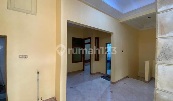 Ready-to-Live House in Pondok Bambu Asri, Duren Sawit, East Jakarta 2