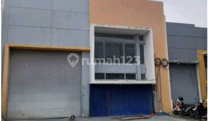 Gudang di Pergudangan Bizpark, Cakung, Jakarta Timur
