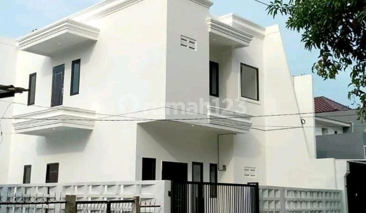 Dijual Rumah Siap Huni Dalam Kompleks Di Pondok Kelapa